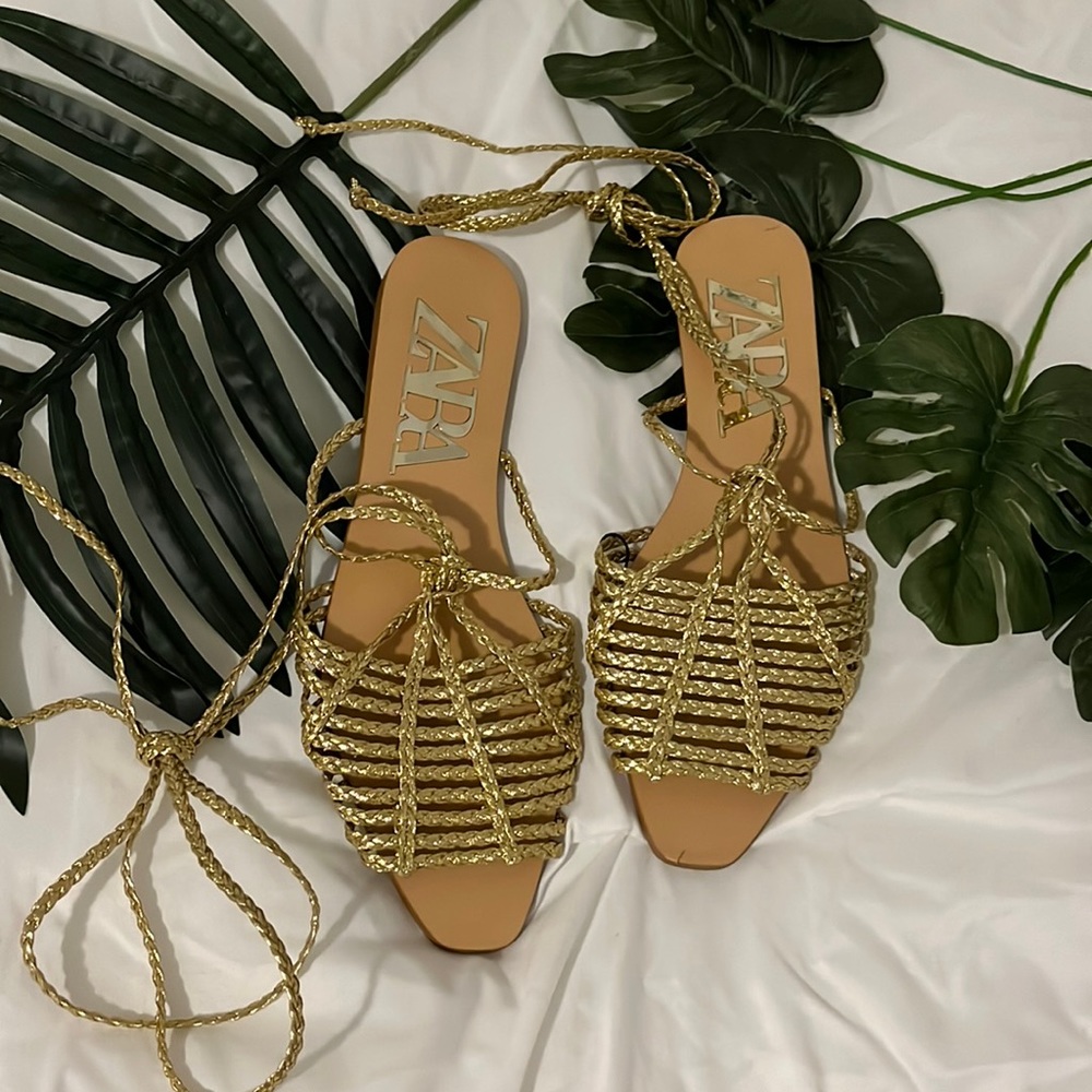 Zara, used once, cute and comfortable